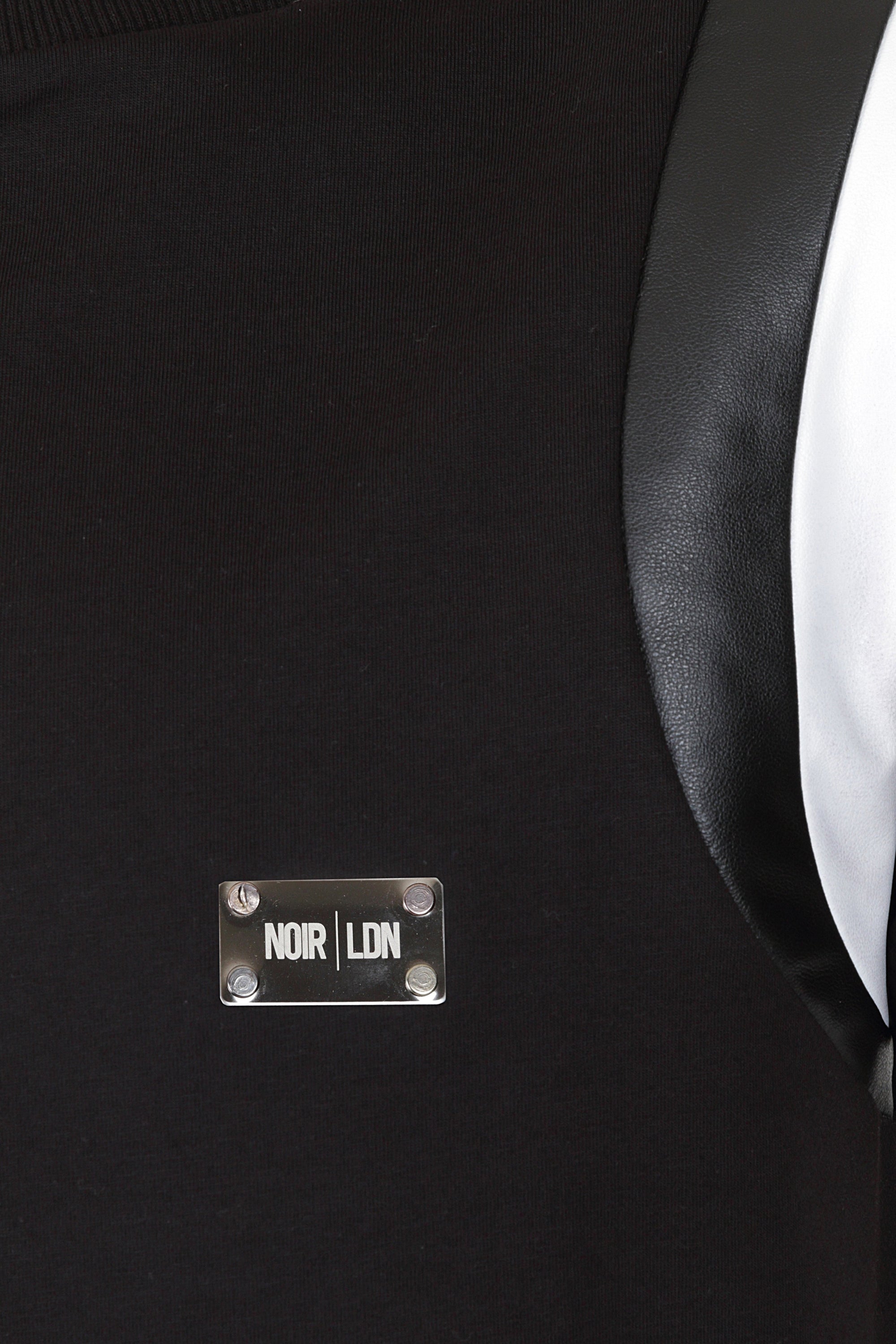 BLACK/LEATHER PANEL T-SHIRT
