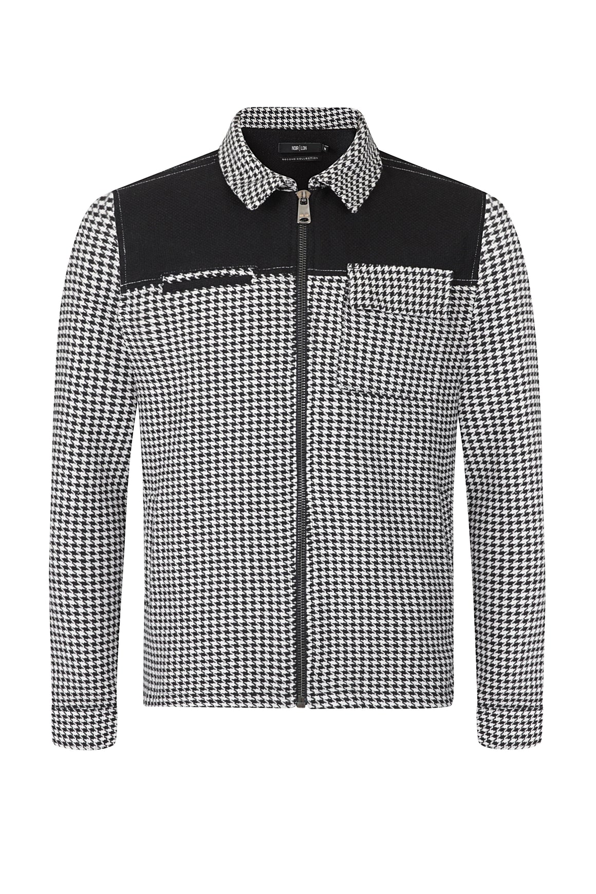 Feature Houndstooth