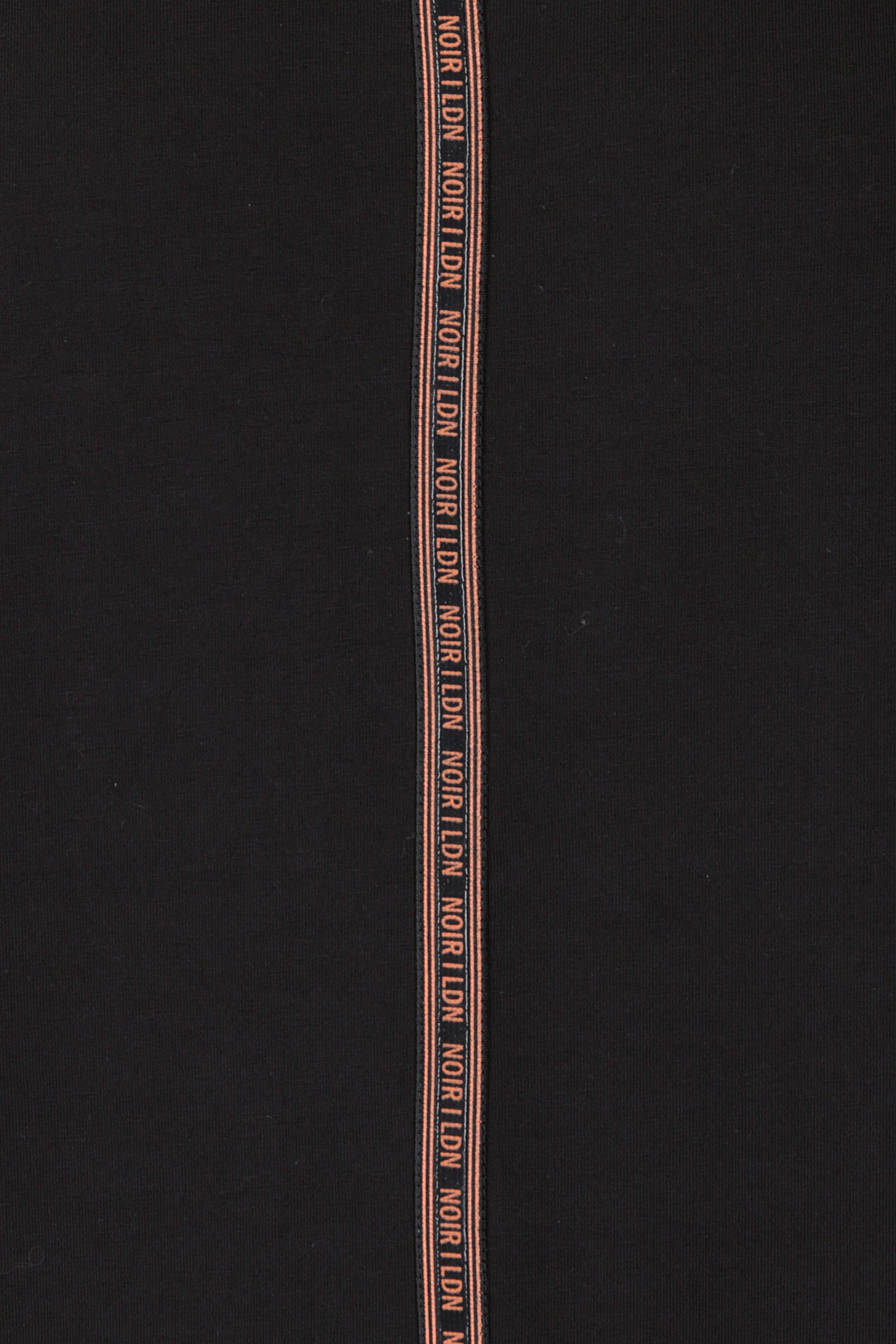 BLACK/ORANGE T-SHIRT